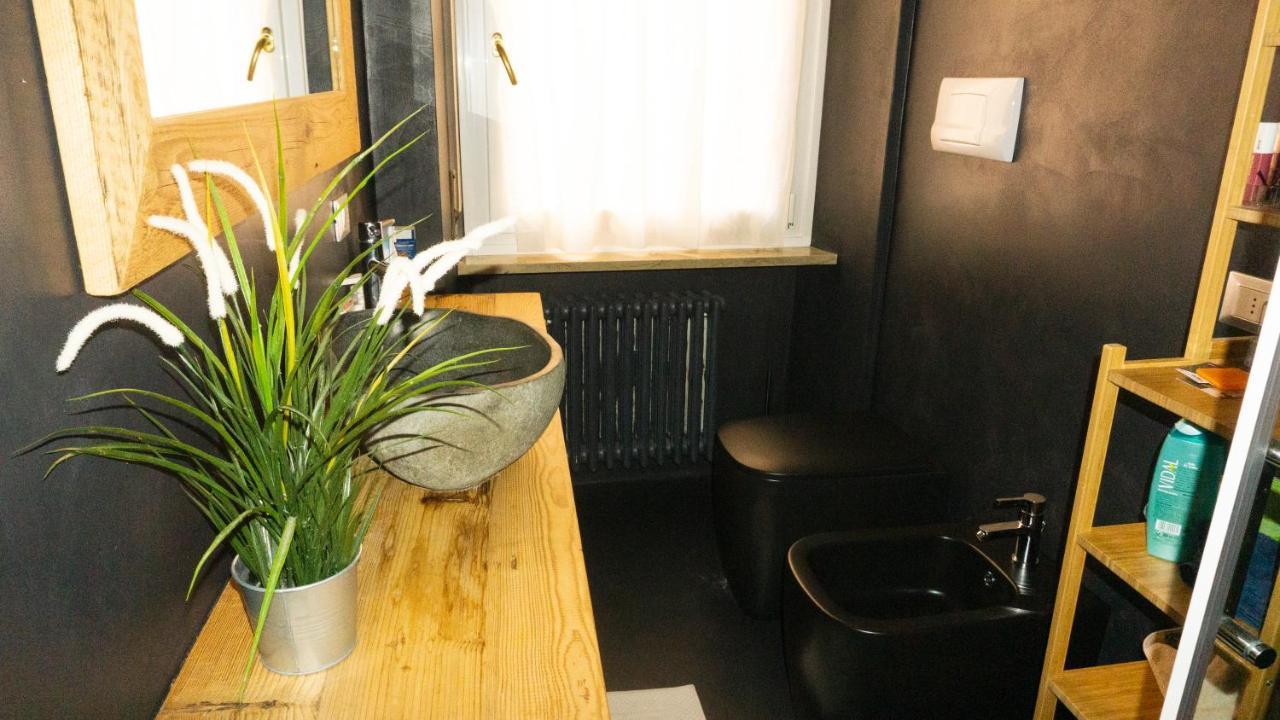 La Marque Jaune Hotel Verona Luaran gambar